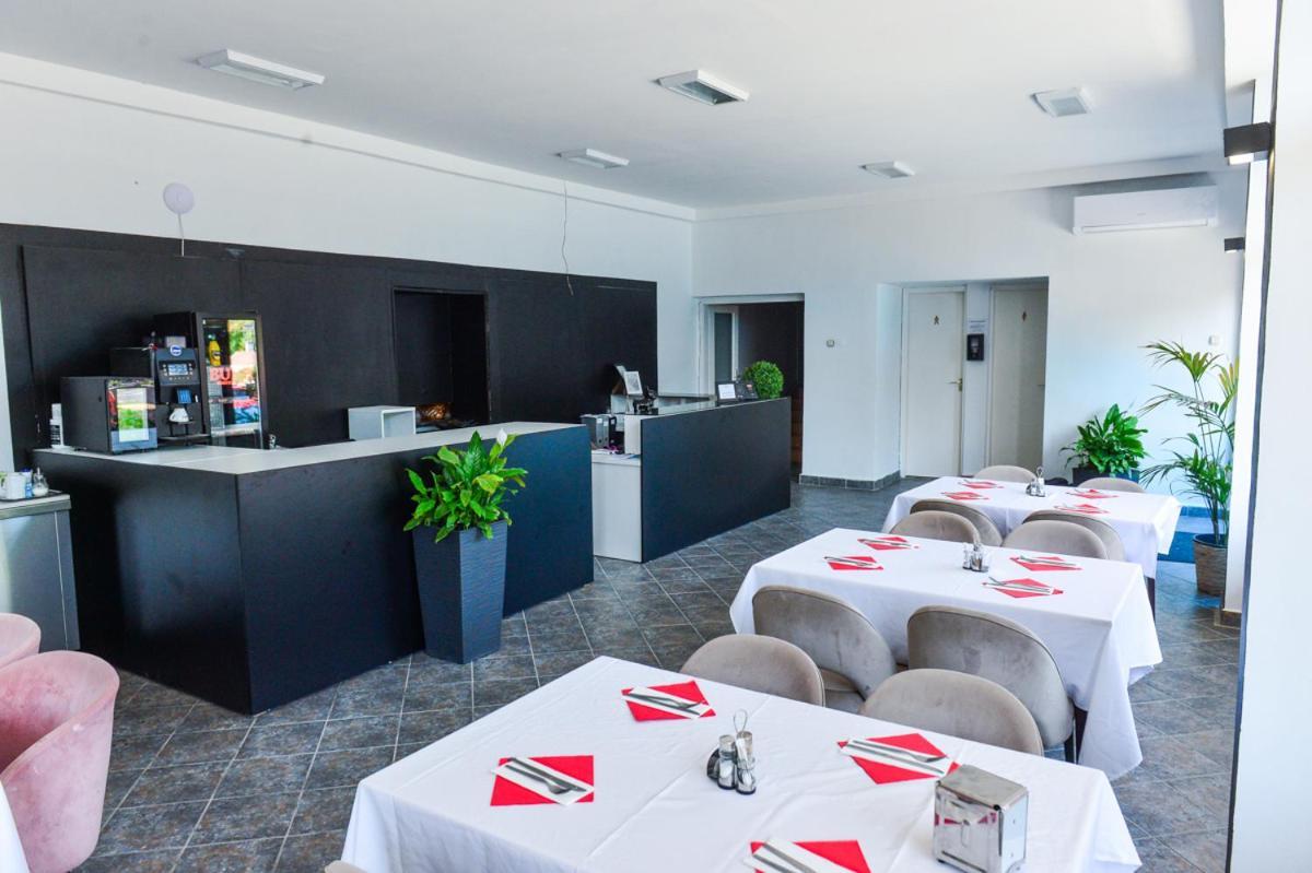 Elmeny Balaton Hotel Alsóörs Εξωτερικό φωτογραφία